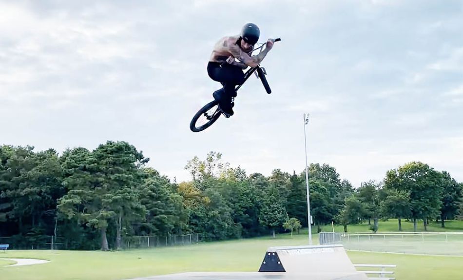 Joey Battaglia - Frequently Stopping - Colony BMX