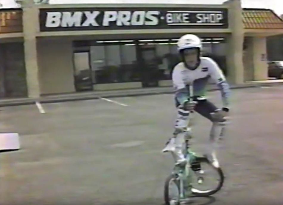 (1986) Freestyle Clinic Featuring: Dennis McCoy by OldSchoolBMXTV