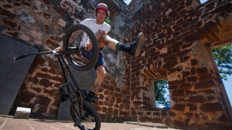 Raditudes: Endless Possibilities with Matthias Dandois | S3E7 by Red Bull