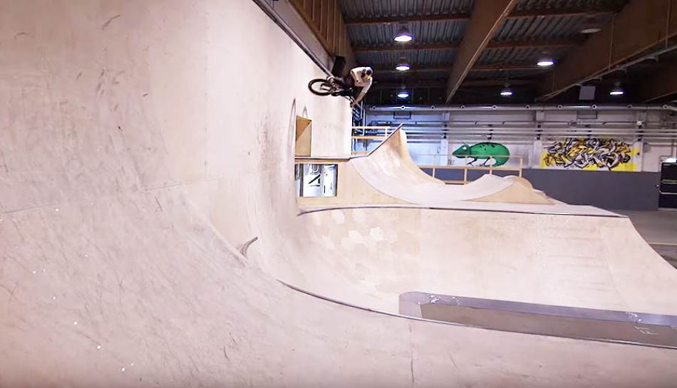 Sergio Layos riding the new Skatehalle Innsbruck by FURTHER