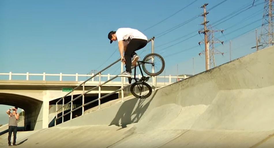 Sean Sexton Switch Whip Perfection! - Ep. 3 Kink BMX Saturday Selects