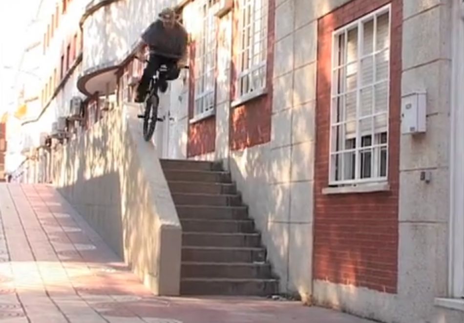 Madrid Connections - Borja Riva, Gonzalo Caballero and Friends sections