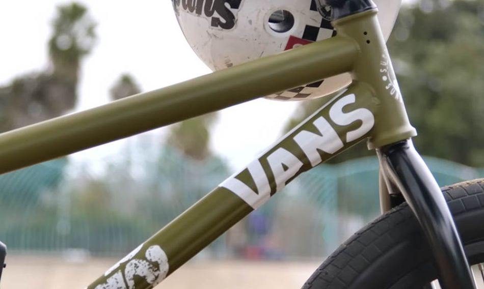 BUILT FOR SPEED - GARY YOUNG&#039;S BIKE SETUP by Our BMX