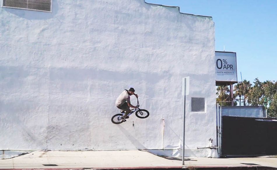 A DAY IN SAN PEDRO WITH JEFF WESCOTT AND MARIO GORMAN! by Villarreal Vision
