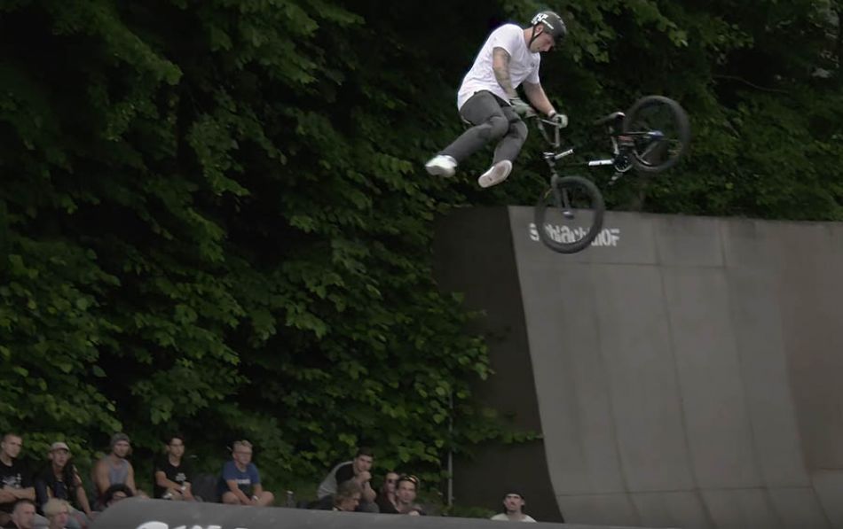Schlachthof BMX Game of BIKE: Vincent Unrath vs. Timo Schulze by freedombmx