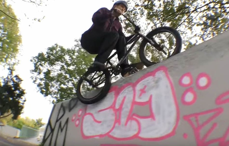 People&#039;s Store BANGERS 2024 – &quot;A BMX VIDEO&quot; by Moritz Zell