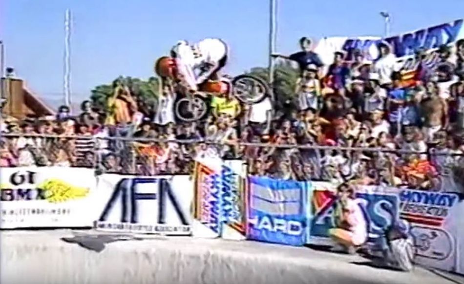 (1984) Round 1: King of the Skateparks - Pipeline by OldSchoolBMXTV