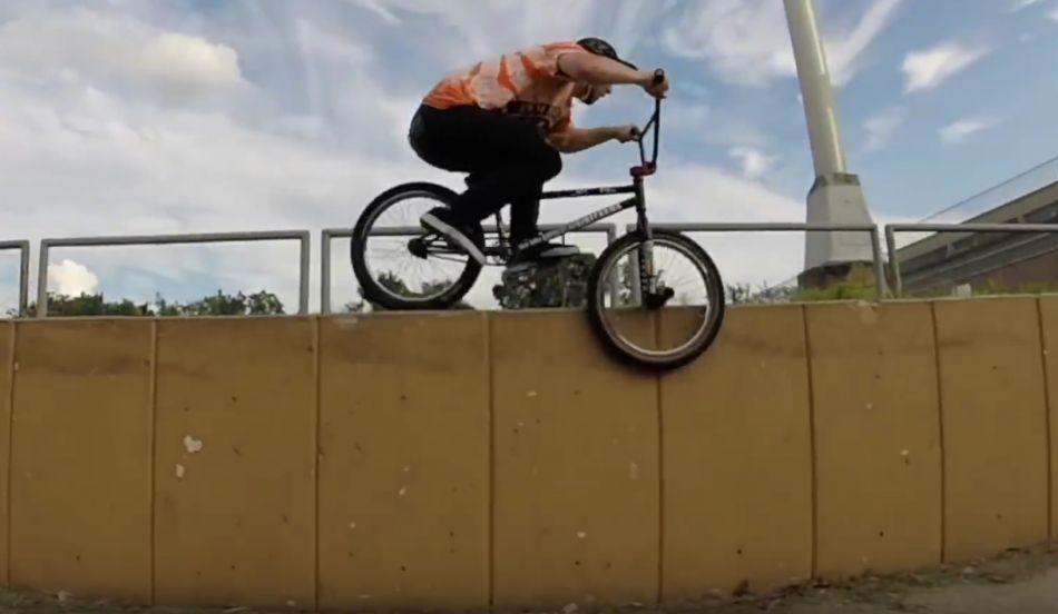 BMX FIRE FROM THE PHILLY STREETS - JEFF PURDY