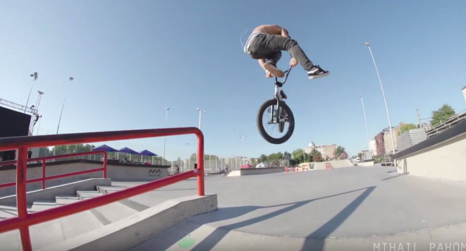 SIMPLE SUMMER SESSION 2018 - Practice with Nathan WIlliams, Courage Adams and many more by Ride UK BMX