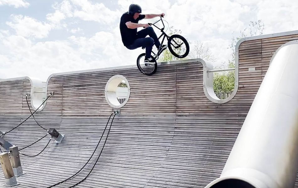 Van Homan x Paris 2024 by Fitbikeco.