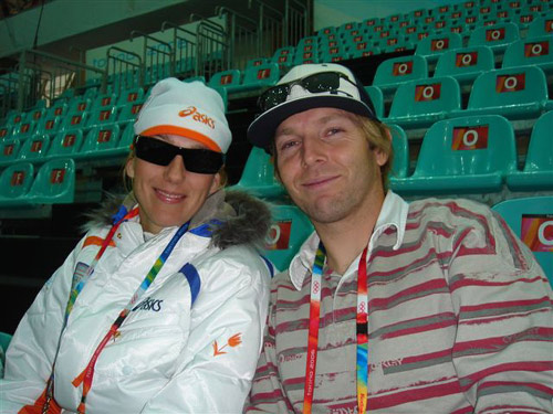Marianne Timmer, gold medalist Torino, and Blick.