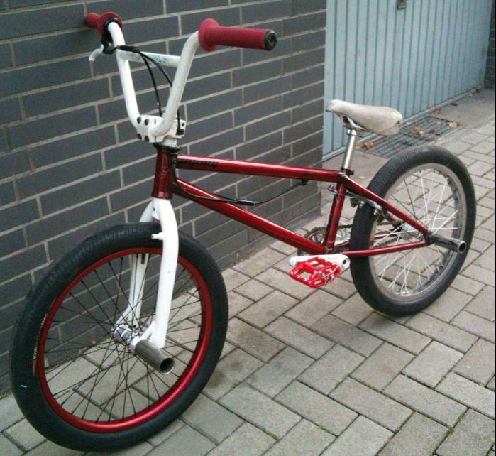 red and white bmx bike